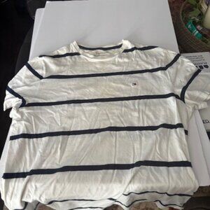 Mens Medium Tommy Hilfiger T-Shirt
